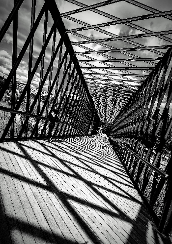 Puente en Y (Paseo de la Virgen del Puerto, Madrid R&iacute;o) | RAFAEL GARC&Iacute;A FL&Oacute;REZ | Photo | Safe Creative