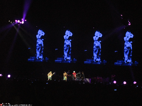 Concierto RHCP P2 | Iris Di Ro | Photo | Safe Creative