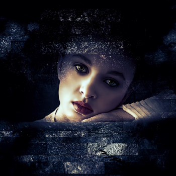 LUCENZ - Dancing Shadows (Old Nostalgic Piano version) | Lynne Publishing | Classical / Orchestral | Safe Creative